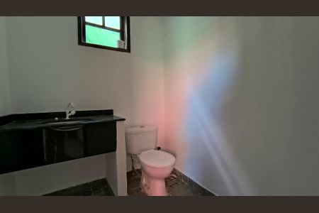 Casa de condomínio para alugar com 200m², 5 quartos e 1 vaga Casa de condomínio para alugar com 200m², 5 quartos e 1 vagaLavabo