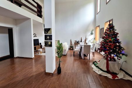Sala de casa para alugar com 3 quartos, 220m² em Itaipu, Niterói