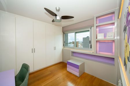 Apartamento à venda com 214m², 4 quartos e 4 vagasQUARTO1