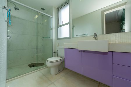 Apartamento à venda com 214m², 4 quartos e 4 vagasBANHEIRO1