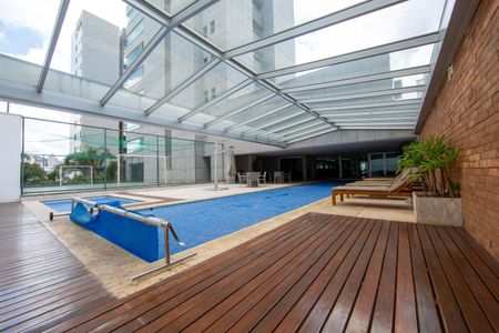 Apartamento à venda com 214m², 4 quartos e 4 vagasPISCINA