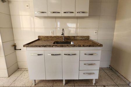 Apartamento para alugar com 60m², 2 quartos e 1 vagaCozinha