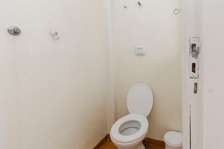 Casa para alugar com 98m², 2 quartos e 2 vagasBanheiro de Serviço