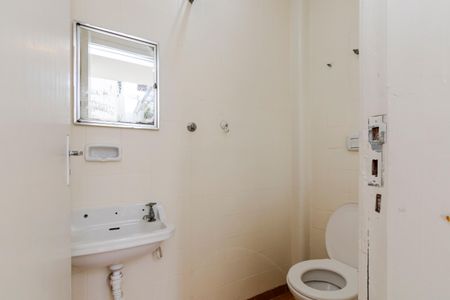 Casa para alugar com 98m², 2 quartos e 2 vagasBanheiro de Serviço