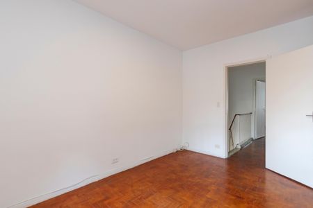 Casa para alugar com 98m², 2 quartos e 2 vagasQuarto 1