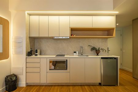 Studio de kitnet/studio para alugar com 1 quarto, 25m² em Pinheiros, São Paulo