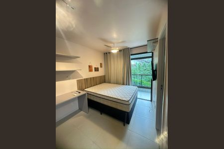 Quarto de apartamento para alugar com 1 quarto, 23m² em Caminho das Árvores, Salvador