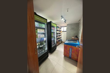 Apartamento para alugar com 23m², 1 quarto e 1 vagamercadinho