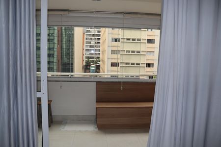 Varanda de kitnet/studio para alugar com 1 quarto, 39m² em Bela Vista, São Paulo