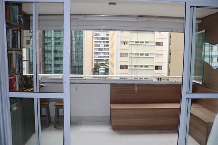 Varanda de kitnet/studio para alugar com 1 quarto, 39m² em Bela Vista, São Paulo