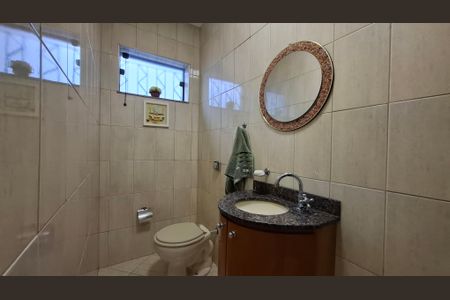 Casa à venda com 298m², 3 quartos e 4 vagasLavabo