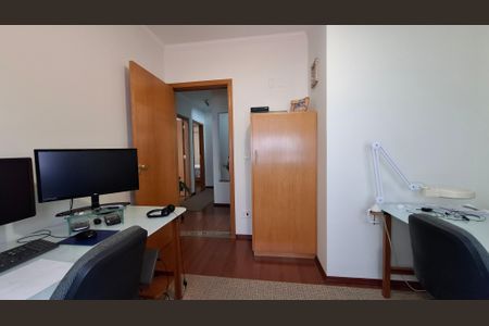 Casa à venda com 298m², 3 quartos e 4 vagasQuarto 3