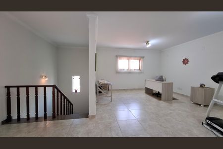 Casa à venda com 298m², 3 quartos e 4 vagasEscritório