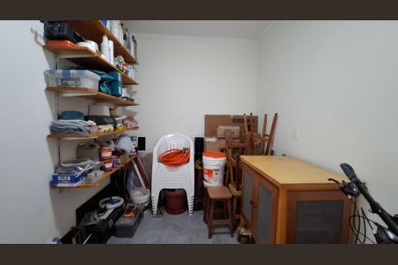 Casa à venda com 298m², 3 quartos e 4 vagasDepósito Garagem