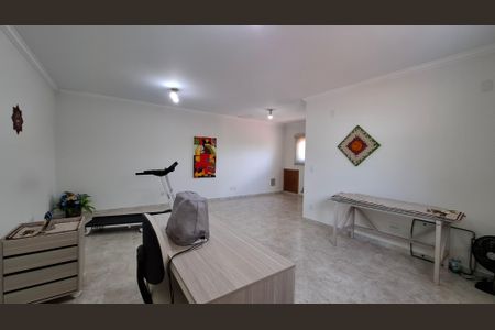 Casa à venda com 298m², 3 quartos e 4 vagasEscritório