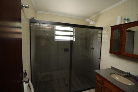 Casa à venda com 150m², 3 quartos e 4 vagasBanheiro 2