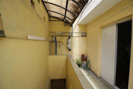 Casa à venda com 150m², 3 quartos e 4 vagasÁrea de Serviço