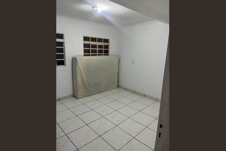 Quarto de casa para alugar com 2 quartos, 100m² em Cidade Antônio Estêvão de Carvalho, São Paulo