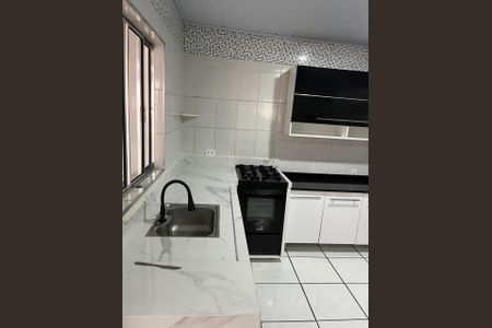 Cozinha de casa para alugar com 2 quartos, 100m² em Cidade Antônio Estêvão de Carvalho, São Paulo