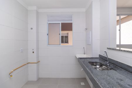 Apartamento à venda com 104m², 2 quartos e 1 vaga Apartamento à venda com 104m², 2 quartos e 1 vagaCozinha e Área de Serviço