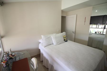 Apartamento à venda com 270m², 4 quartos e 2 vagasQuarto 1