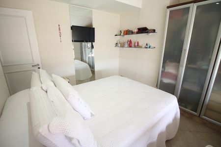 Apartamento à venda com 270m², 4 quartos e 2 vagasQuarto 1