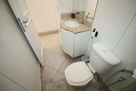 Apartamento à venda com 270m², 4 quartos e 2 vagasBanheiro 3