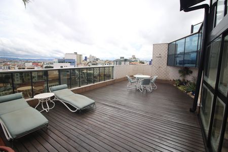 Apartamento à venda com 270m², 4 quartos e 2 vagasArea Gourmet