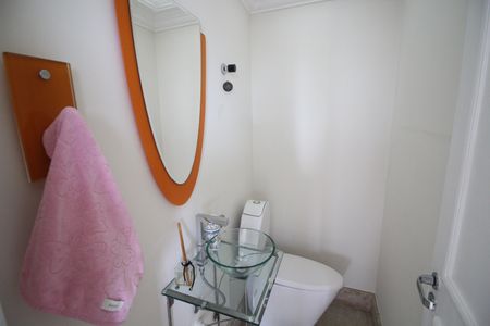 Apartamento à venda com 270m², 4 quartos e 2 vagasBanheiro 1