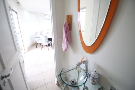 Banheiro 1 de apartamento à venda com 4 quartos, 270m² em Novo Eldorado, Contagem