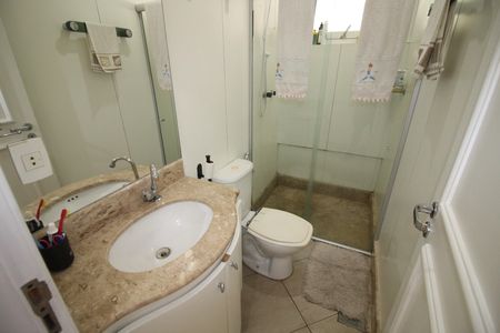 Apartamento à venda com 270m², 4 quartos e 2 vagasBanheiro 3