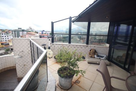 Apartamento à venda com 270m², 4 quartos e 2 vagasVaranda Sala 2