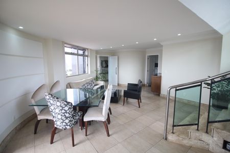 Apartamento à venda com 270m², 4 quartos e 2 vagasSala 1