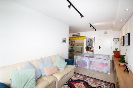 Apartamento para alugar com 105m², 3 quartos e 1 vagaSala de estar