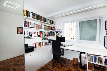 Apartamento para alugar com 105m², 3 quartos e 1 vagaquarto 2