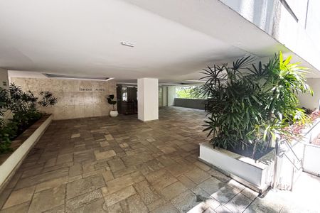 Apartamento para alugar com 105m², 3 quartos e 1 vagaHall de entrada