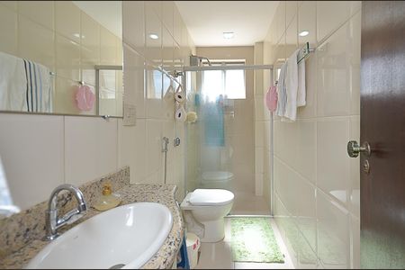 Apartamento à venda com 172m², 4 quartos e 2 vagasBanheiro Social