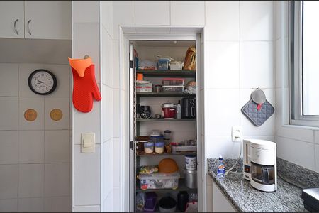 Apartamento à venda com 172m², 4 quartos e 2 vagasCozinha