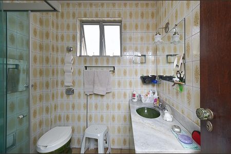 Apartamento à venda com 172m², 4 quartos e 2 vagasBanheiro Suíte