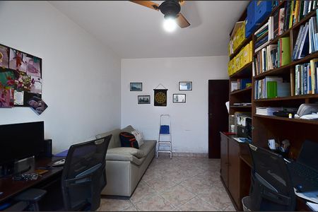 Apartamento à venda com 172m², 4 quartos e 2 vagasQuarto 3