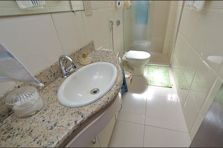 Apartamento à venda com 172m², 4 quartos e 2 vagasBanheiro Social