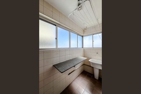 Apartamento para alugar com 70m², 2 quartos e 1 vagaÁrea de Serviço