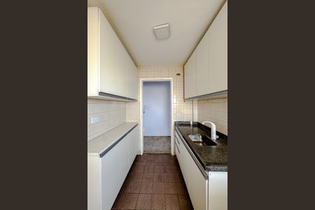Apartamento para alugar com 70m², 2 quartos e 1 vagaCozinha