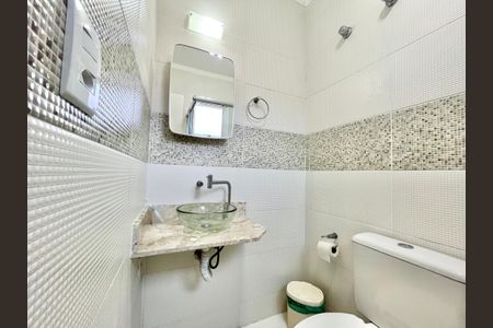 Casa para alugar com 100m², 3 quartos e 1 vagaBanheiro da Suíte