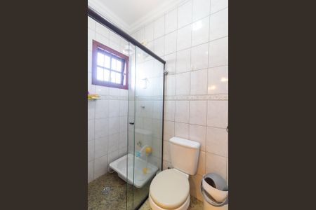 Casa para alugar com 140m², 3 quartos e 3 vagasBanheiro Suíte 2