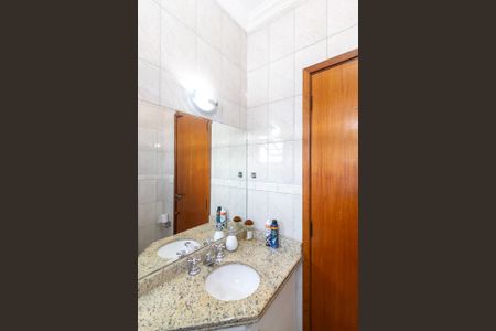 Casa para alugar com 140m², 3 quartos e 3 vagasBanheiro Suíte 3