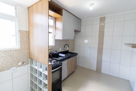 Apartamento à venda com 64m², 3 quartos e 1 vaga Apartamento à venda com 64m², 3 quartos e 1 vagaCozinha e Área de Serviço