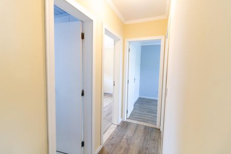 Apartamento à venda com 64m², 3 quartos e 1 vaga Apartamento à venda com 64m², 3 quartos e 1 vagaCorredor