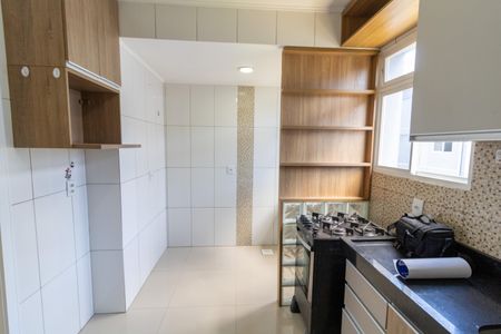 Apartamento à venda com 64m², 3 quartos e 1 vaga Apartamento à venda com 64m², 3 quartos e 1 vagaCozinha e Área de Serviço