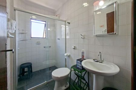 Apartamento para alugar com 46m², 1 quarto e 1 vaga Apartamento para alugar com 46m², 1 quarto e 1 vagaBanheiro
